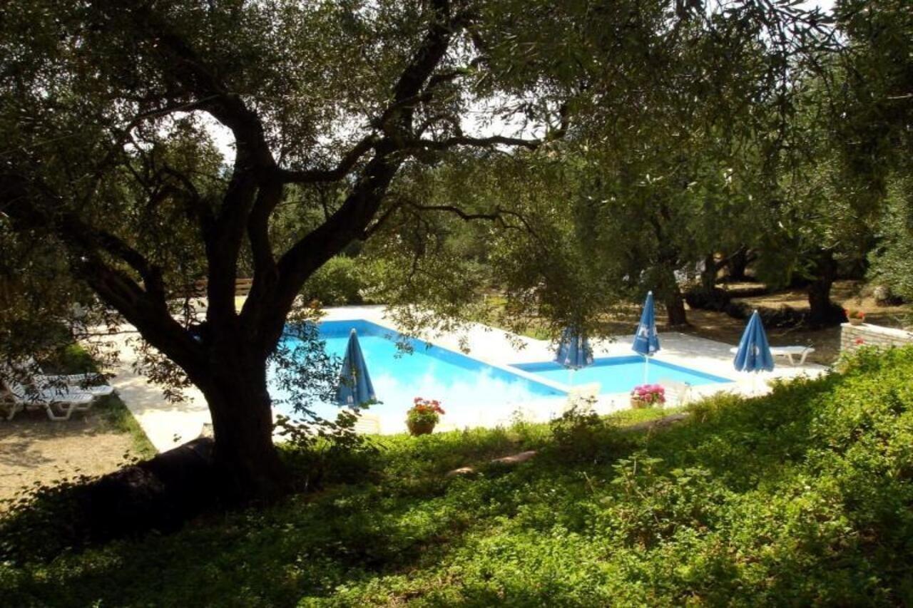 Villa Stefanos Bungalows Nisaki  Екстер'єр фото